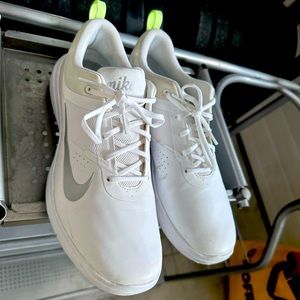 Ladies Nike Golf shoe Size 8.5